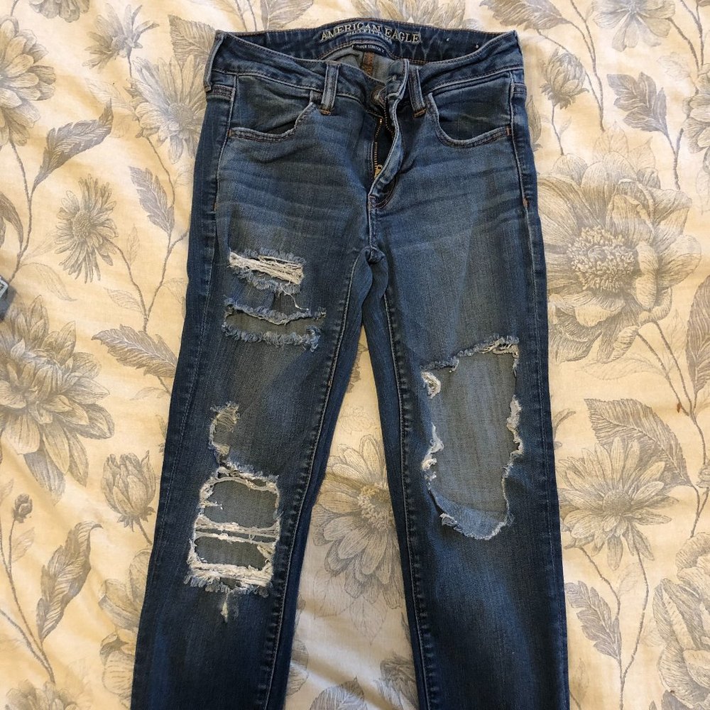 Womens Size 4 American Eagle Jeans